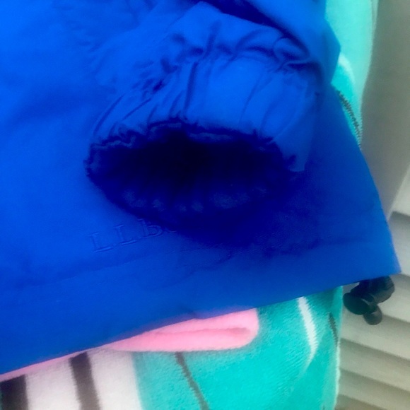 LL Bean xL reversible black blue fleece lined 24”B excellent condition - Picture 5 of 10